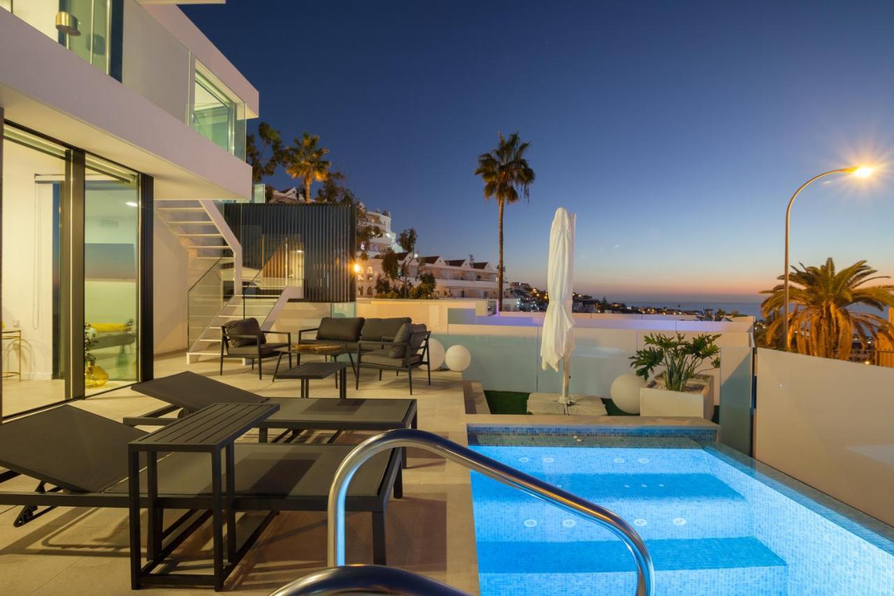 200m New A With Private, Heated Pool And Amazing Ocean View Villa *